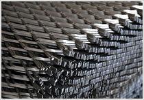 探索XC重型鋼板網 安平縣鑫策鋼板網廠的高品質金屬建筑裝飾材料